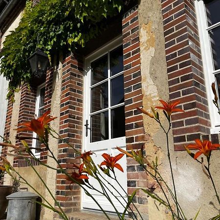 La Maison Du Gardien - Le Prieure Du Preux Sepeaux-Saint-Romain Eksteriør billede